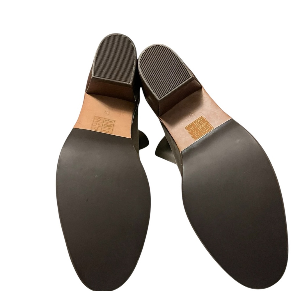 Journey Collection Booties - Picture 4 of 4